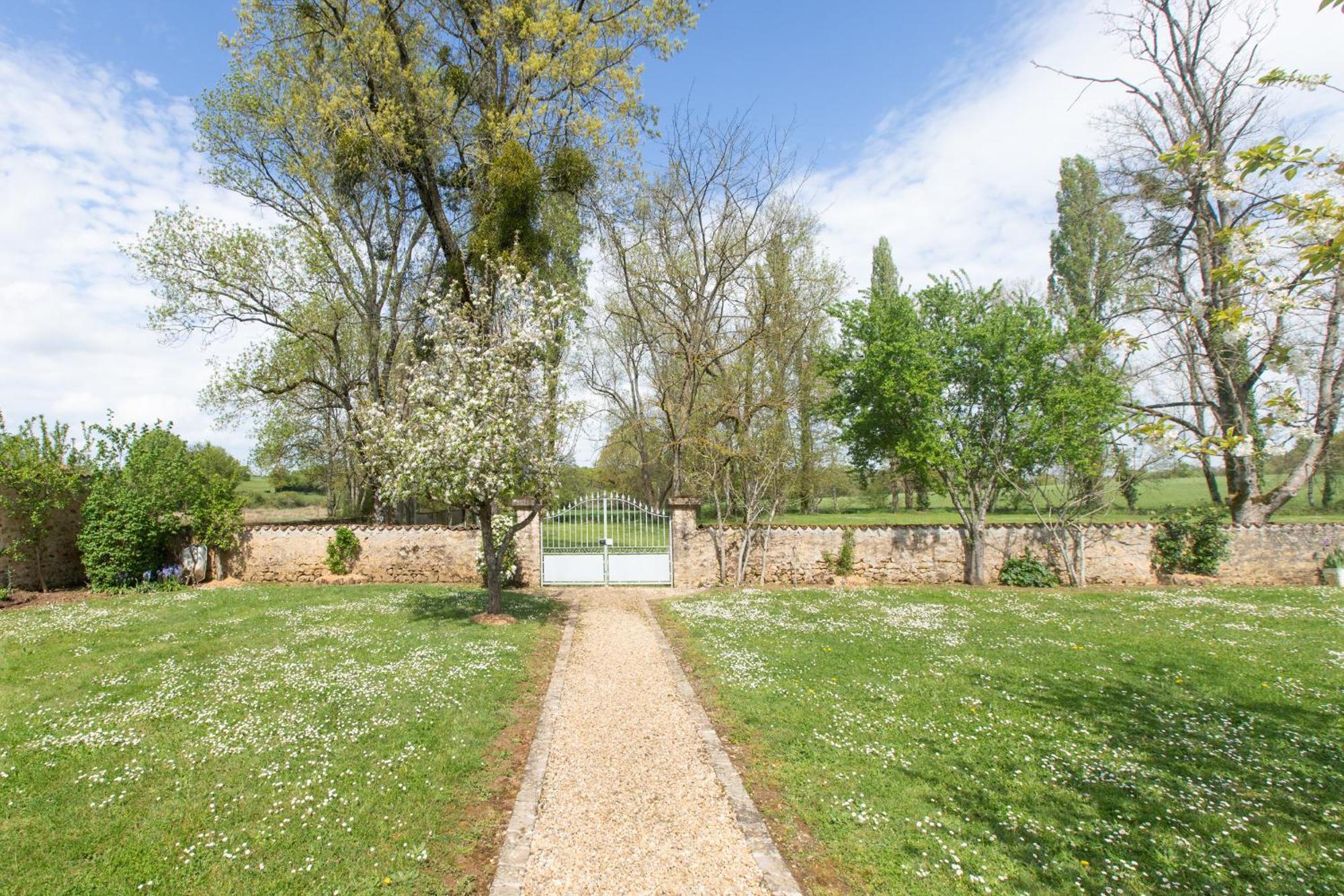 Le Clos Du Gue Pressac المظهر الخارجي الصورة